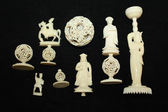 A Chinese export ivory puzzle ball and stand and four similar ivory chess pieces, 19th / early 20th century, 6.5cm - 21cm